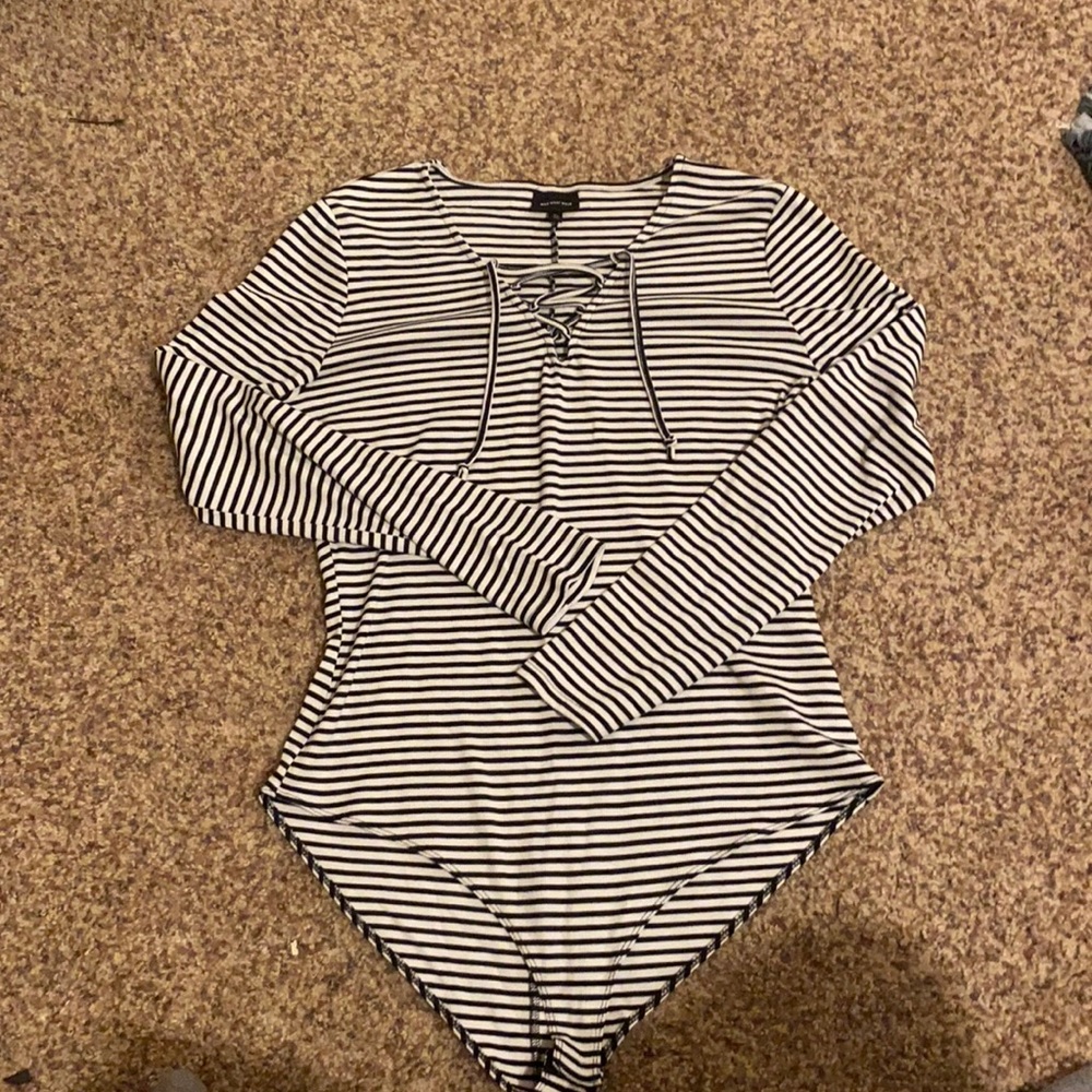 Never worn, got it from target!